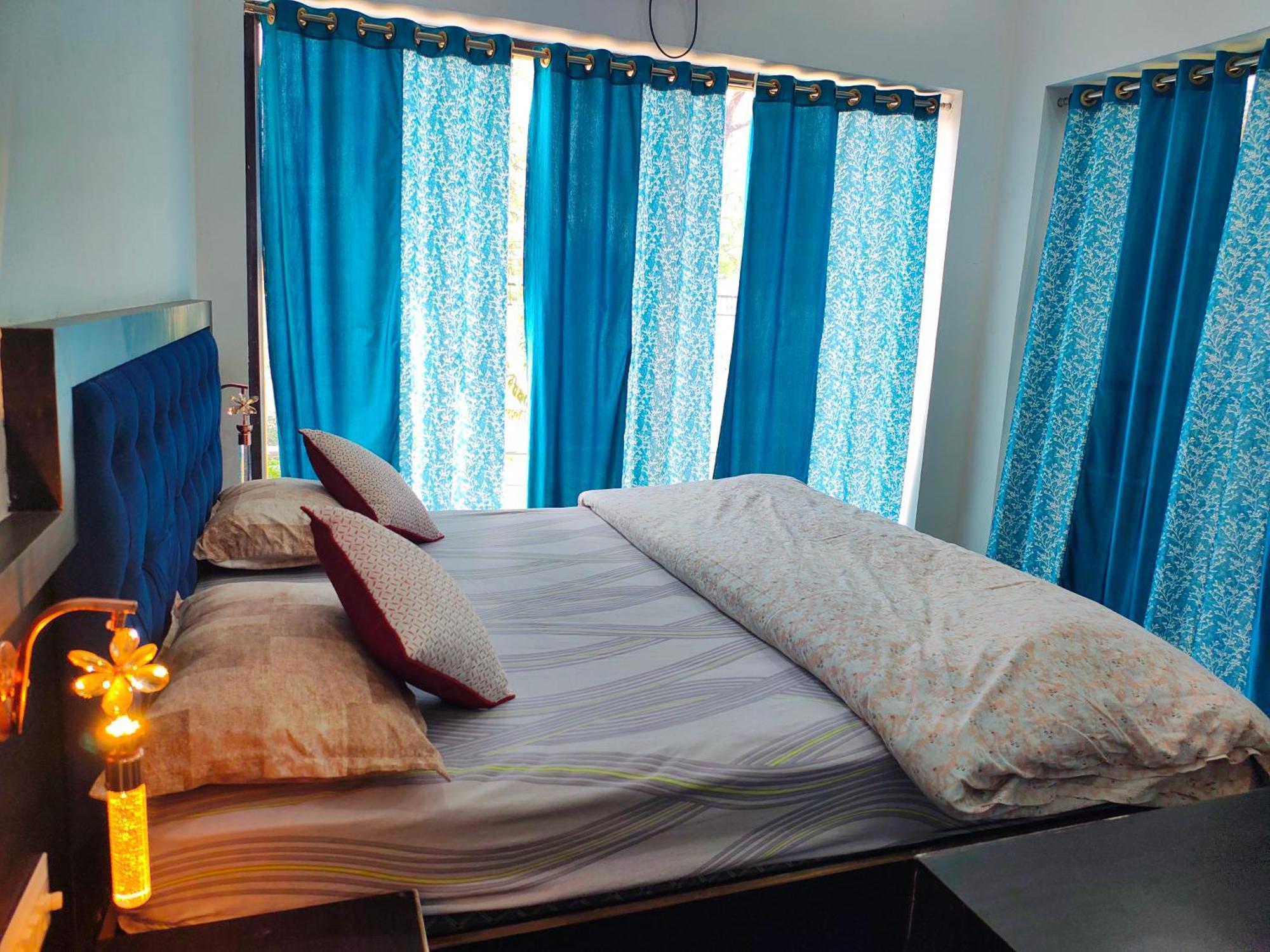 Prem Home Stay Кхаджурахо Экстерьер фото