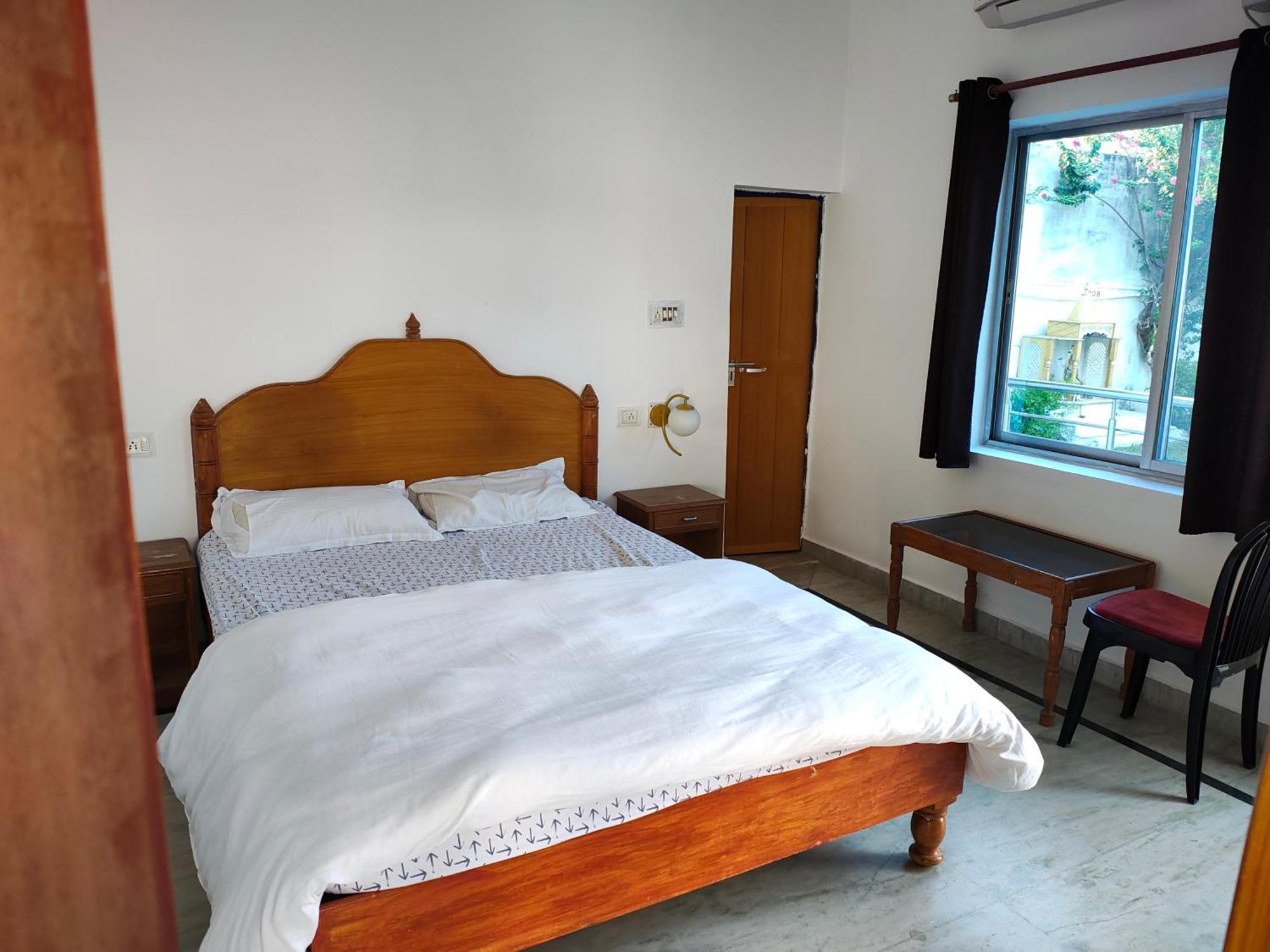 Prem Home Stay Кхаджурахо Экстерьер фото